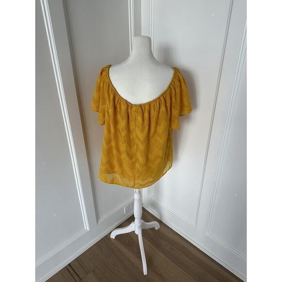 Lane Bryant Womens Mustard Yellow Chevron Textured Loose Fit Blouse Size 14 - Picture 2 of 11